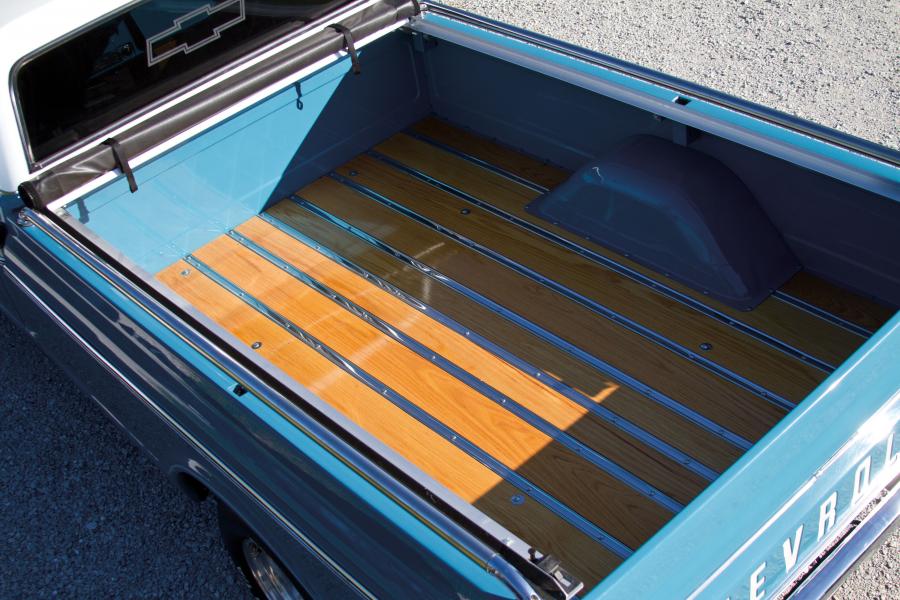  Chevrolet C10 Custom Fleetside Pickup 1972 года  (фото 7 из 18)